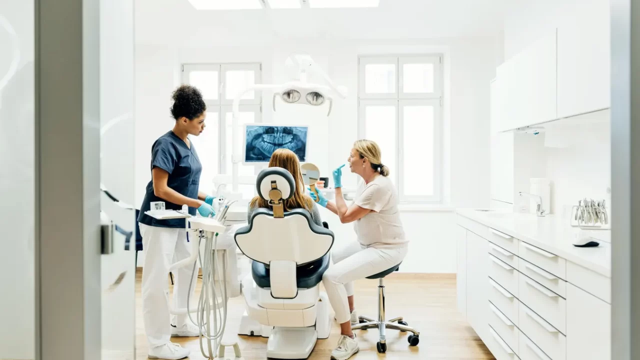 How Your Daily Hydration Habits Influence Tooth Remineralisation and Enamel Strength