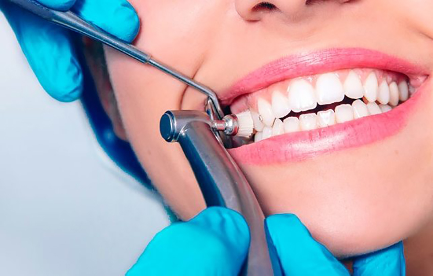 How Dental Implants Influence Posture and Spinal Alignment Through Jaw Positioning